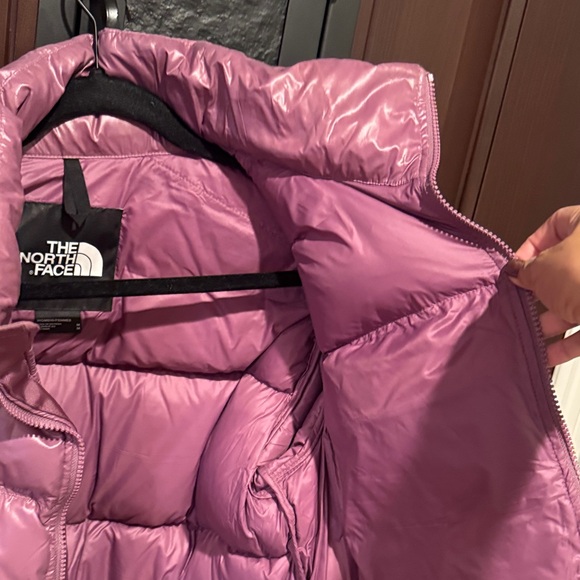 The North Face Lilac Puffer Jacket - Picture 6 of 13